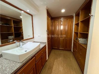 Apartamento en venta en Santa Barbara, Bogotá · foto 17 de 18