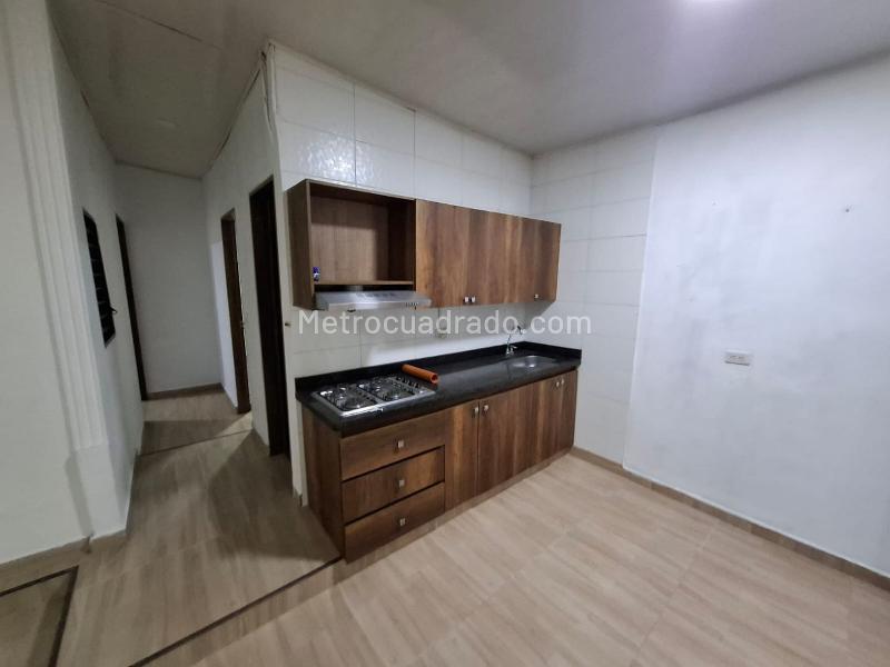 Apartamento Moderno de 3 Alcobas en La América - 2