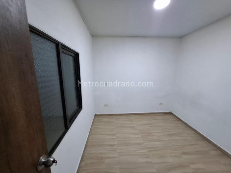 Apartamento Moderno de 3 Alcobas en La América - 6