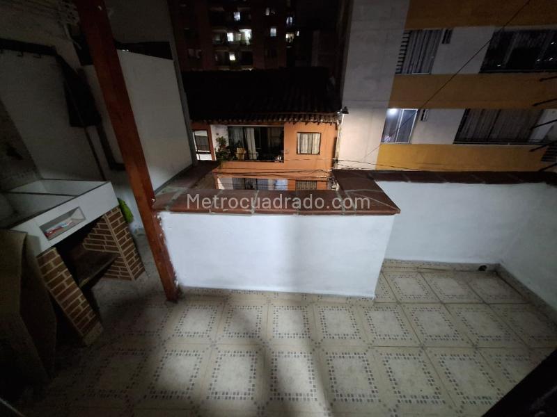 Apartamento Moderno de 3 Alcobas en La América - 3