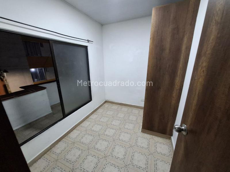 Apartamento Moderno de 3 Alcobas en La América - 4