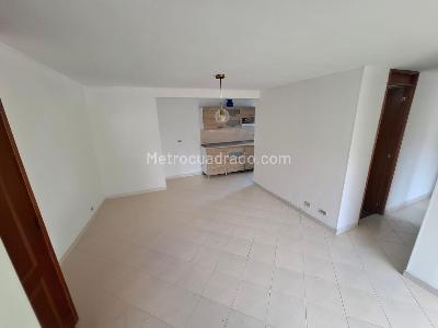 Apartamento en venta en Los Colores, Medellín · foto 3 de 17