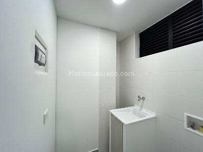 Apartamento en venta en Los Colores, Medellín · foto 5 de 18