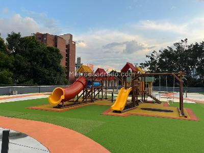 Apartamento en venta en Los Colores, Medellín · foto 16 de 18