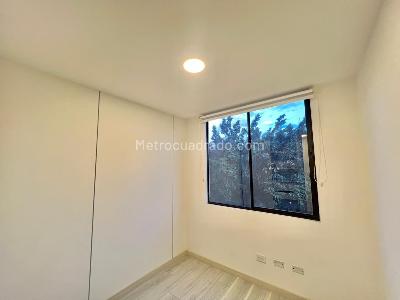 Apartamento en venta en Los Colores, Medellín · foto 10 de 18