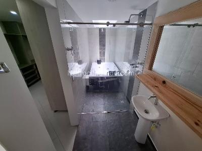 Casa de 5 alcobas en venta en Calasanz Parte Baja, Medellín, 230 m² · foto 15 de 19