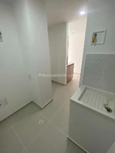 Apartaestudio en venta en Los Colores, Medellín, 49 m² · foto 10 de 16