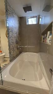 Apartamento de 3 alcobas en venta en Laureles, Medellín, 105 m² · foto 10 de 14