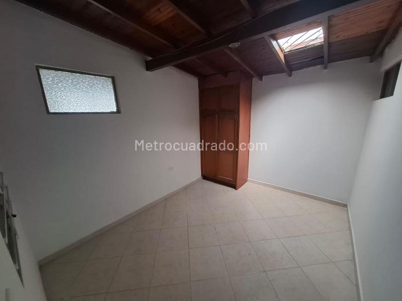 Piso – Medellín, San Joaquín, Laureles-Estadio - Más