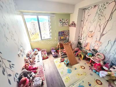 Apartamento de 3 alcobas en venta en Calasanz Parte Alta, Medellín, 85 m² · foto 12 de 20