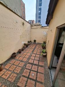 Casa de 5 alcobas en venta en Conquistadores, Medellín, 300 m² · foto 9 de 9