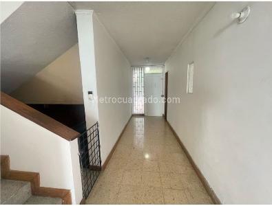 Casa de 5 alcobas en venta en Los Colores, Medellín, 500 m² · foto 11 de 18