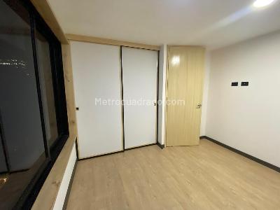Apartamento de 2 alcobas en venta en Laureles, Medellín, 75 m² · foto 11 de 17