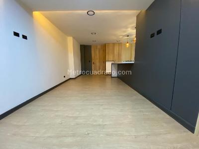 Apartamento de 2 alcobas en venta en Laureles, Medellín, 75 m² · foto 2 de 17