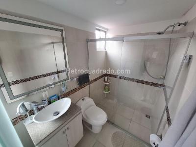 Apartamento de 3 alcobas en venta en Los Colores, Medellín, 115 m² · foto 15 de 15