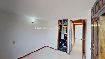 Apartamento de 3 alcobas en venta en Los Colores, Medellín, 70 m² · foto 16 de 18
