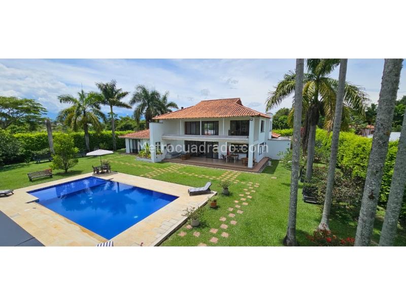 Casa – AMCO, Area Metropolitana Centro Occidente - Más