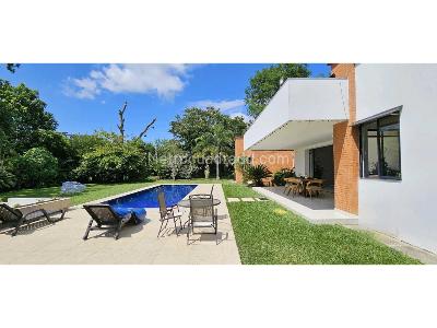 Casa de 3 alcobas en venta en Cerritos, Pereira, 265 m² · foto 11 de 20
