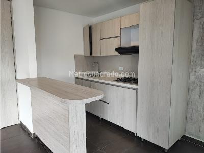 Apartamento en venta en Alamos, Pereira · foto 5 de 10