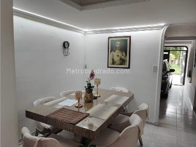 Casa en venta en Corales, Pereira · foto 3 de 12