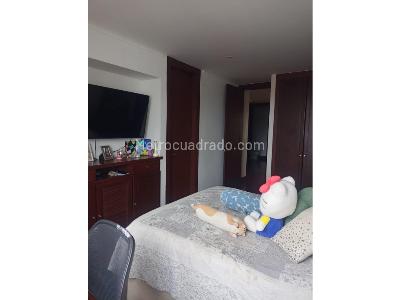 Apartamento en venta en Pinares, Pereira · foto 9 de 17