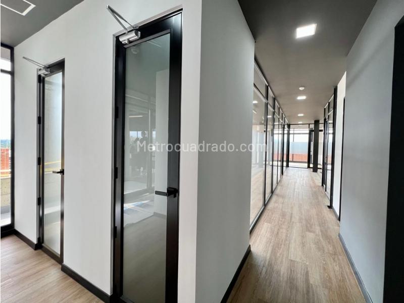 Oficina en Arriendo, Cerritos, Pereira - Więcej