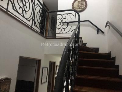 Casa de 4 alcobas en venta en Loma De Las Brujas, Envigado, 230 m² · foto 16 de 17