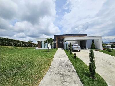 Casa en venta en Cerritos, Pereira · foto 2 de 20