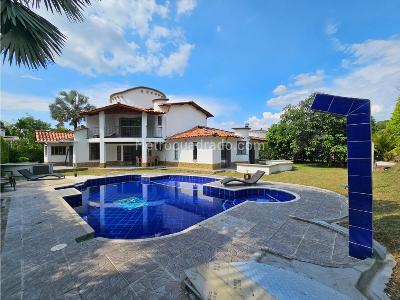 Casa de 5 alcobas en venta en Cerritos, Pereira, 361 m² · foto 7 de 20