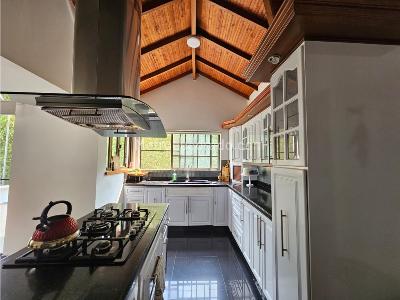 Casa de 5 alcobas en venta en Cerritos, Pereira, 361 m² · foto 10 de 20