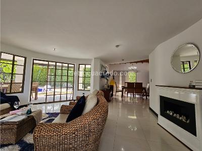 Casa de 5 alcobas en venta en Cerritos, Pereira, 361 m² · foto 13 de 20