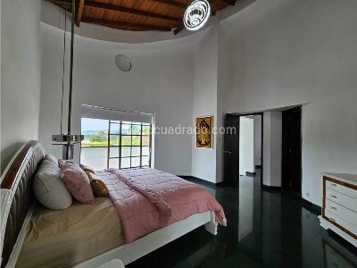 Casa de 5 alcobas en venta en Cerritos, Pereira, 361 m² · foto 20 de 20