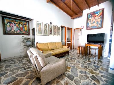 Apartamento en venta en Laureles, Medellín · foto 2 de 13