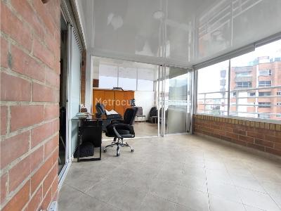 Apartamento en venta en Laureles, Medellín · foto 11 de 12
