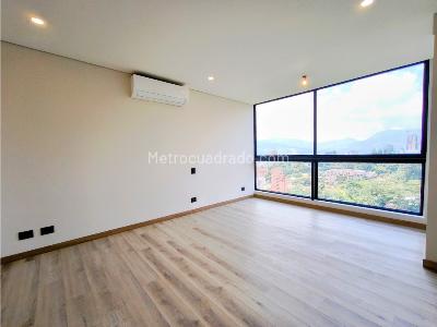 Apartamento en venta en El Poblado, Medellín · foto 4 de 15