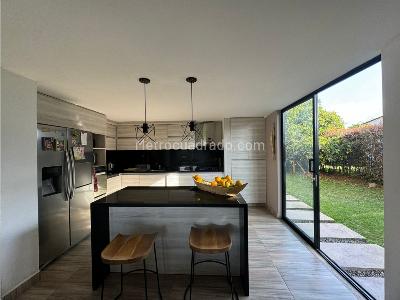 Casa de 4 alcobas en venta en Gualanday, Rionegro, 350 m² · foto 17 de 20