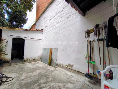 Casa de 5 alcobas en venta en San Joaquin, Medellín, 323 m² · foto 17 de 19