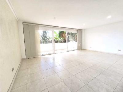 Apartamento de 3 alcobas en venta en El Poblado, Medellín, 140 m² · foto 3 de 15