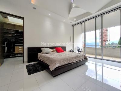 Casa de 5 alcobas en venta en Los Balsos, Medellín, 1100 m² · foto 7 de 14