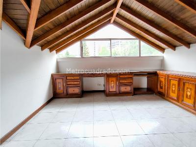 Casa de 4 alcobas en venta en El Poblado, Medellín, 165 m² · foto 7 de 13