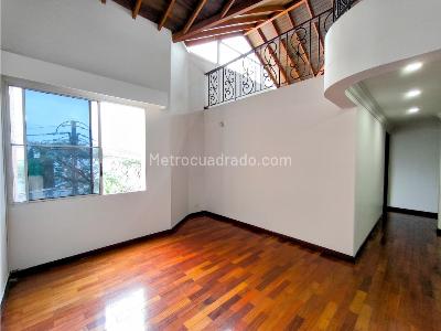 Casa de 4 alcobas en venta en El Poblado, Medellín, 165 m² · foto 9 de 13