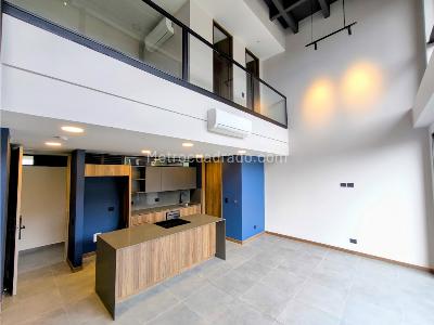 Apartamento de 1 alcoba en venta en El Poblado, Medellín, 79 m² · foto 3 de 13