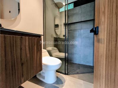Apartamento de 1 alcoba en venta en El Poblado, Medellín, 79 m² · foto 8 de 13