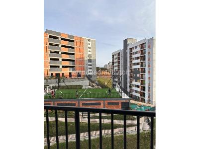 Apartamento de 3 alcobas en venta en El Porvenir, Rionegro, 49 m² · foto 2 de 15