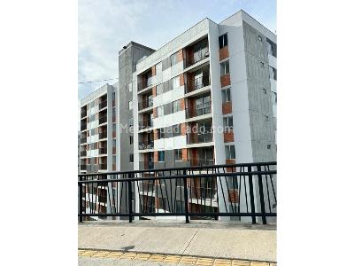 Apartamento de 3 alcobas en venta en El Porvenir, Rionegro, 49 m² · foto 3 de 15