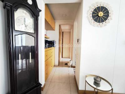 Apartaestudio en venta en Laureles, Medellín, 46 m² · foto 7 de 9