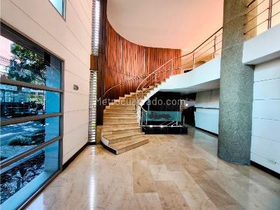 Apartamento en venta en Laureles, Medellín · foto 3 de 12