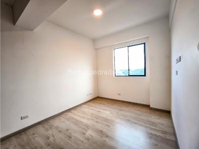 Apartamento de 2 alcobas en venta en Barro Blanco, Rionegro, 60 m² · foto 4 de 8