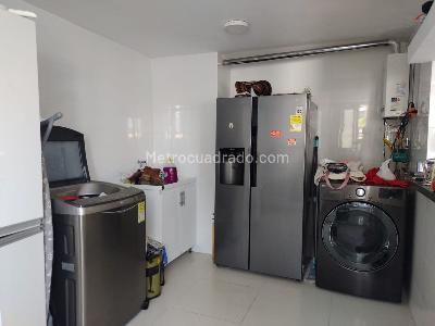 Apartamento de 3 alcobas en venta en Altamira, Barranquilla, 94 m² · foto 6 de 7