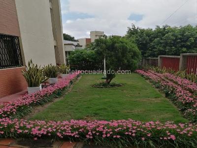 Apartamento en venta en Ciudad Jardin, Barranquilla · foto 3 de 13